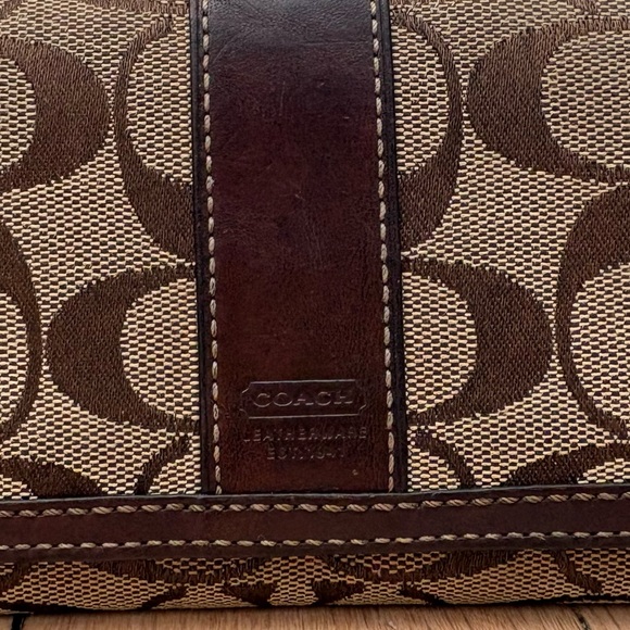 Coach Hampton Tan and Brown Signature C Wallet with Brown Leather Time - Picture 2 of 13